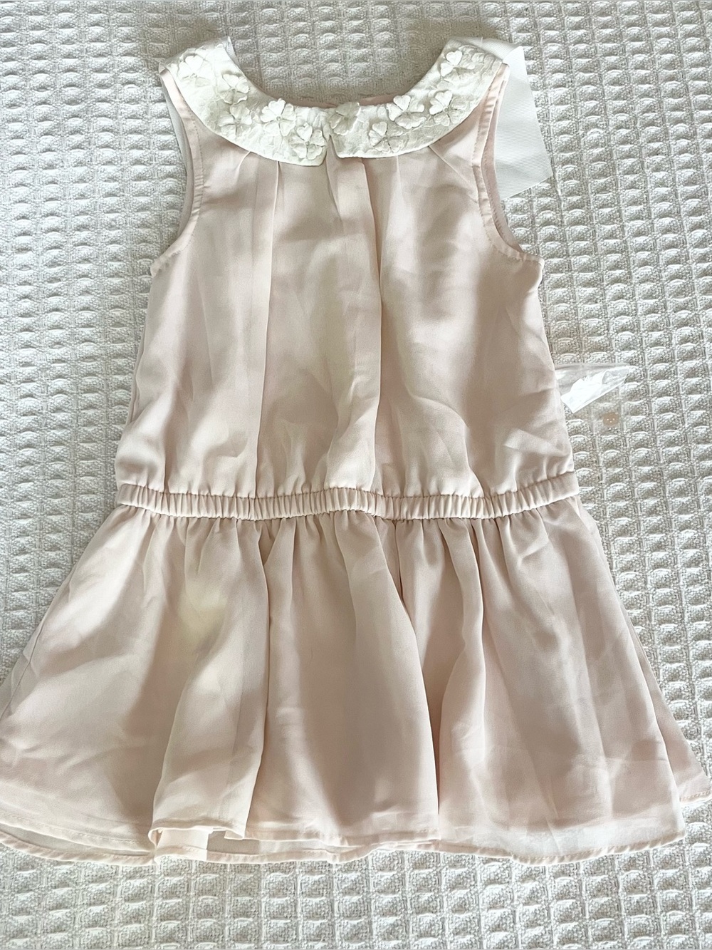 Tahari Girls Floral Appliqué Dress in Pale Pink 4T NWT